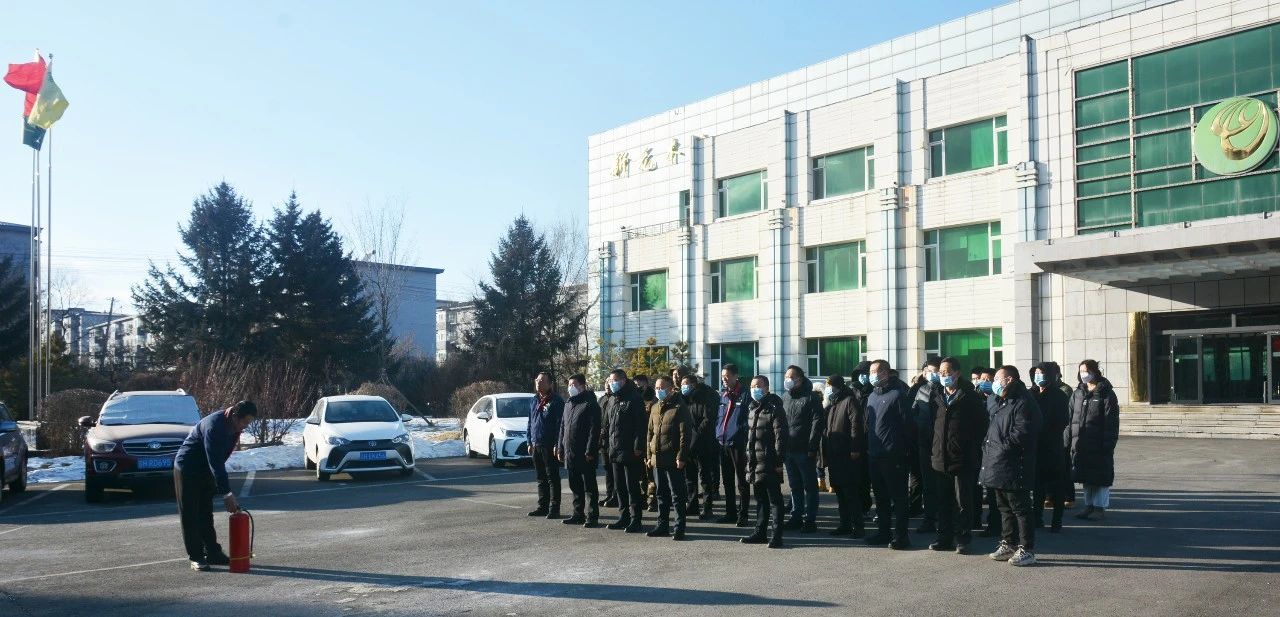 防患未然记心间，有备无患保安全——新元木业有限公司组织开展疏散逃生应急演练